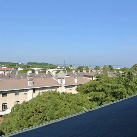 Flat With Covered Terrace *